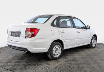 Подержанный автомобиль LADA (ВАЗ) Granta Sedan 2025 года (5 фото)