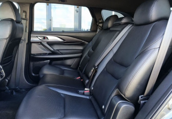 Подержанный автомобиль Mazda CX-9 2019 года (22 фото)