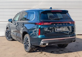 Подержанный автомобиль Exeed VX 2023 года (7 фото)