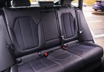 Подержанный автомобиль BMW X4 2020 года (13 фото)