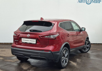 Подержанный автомобиль Nissan Qashqai 2020 года (5 фото)