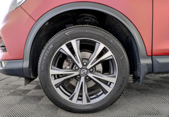 Подержанный автомобиль Nissan Qashqai 2020 года (18 фото)