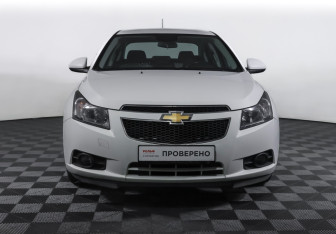 Подержанный автомобиль Chevrolet Cruze Sedan 2012 года (2 фото)