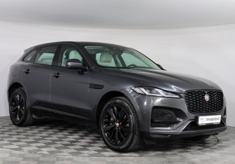 Подержанный автомобиль Jaguar F-Pace 2021 года (3 фото)