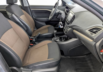 Подержанный автомобиль LADA (ВАЗ) Vesta Sedan 2018 года (23 фото)