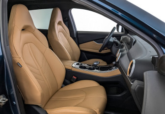 Подержанный автомобиль Evolute i-SKY 2024 года (24 фото)