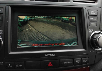 Подержанный автомобиль Toyota Highlander 2010 года (13 фото)