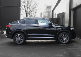 Подержанный автомобиль Geely Tugella 2021 года (4 фото)