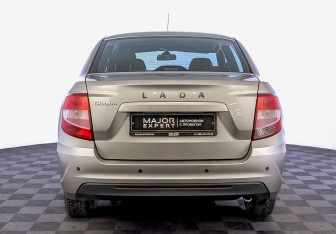 Подержанный автомобиль LADA (ВАЗ) Granta Sedan 2022 года (6 фото)