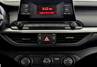 Подержанный автомобиль Kia Cerato Sedan 2019 года (15 фото)