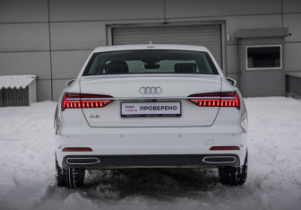 Подержанный автомобиль Audi A6 Sedan 2020 года (7 фото)