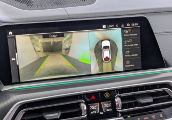 Подержанный автомобиль BMW X6 2022 года (28 фото)