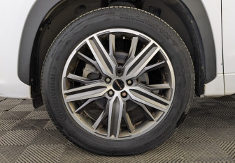 Подержанный автомобиль Exeed LX 2022 года (10 фото)