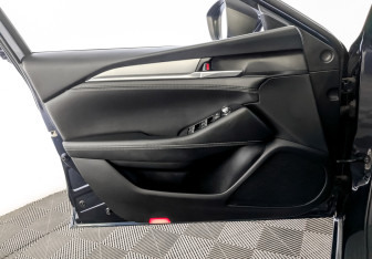 Подержанный автомобиль Mazda 6 Sedan 2020 года (19 фото)