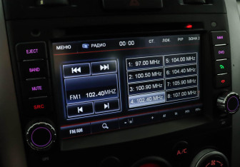 Подержанный автомобиль Suzuki Grand Vitara 2013 года (10 фото)