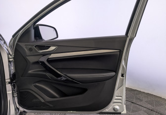 Подержанный автомобиль LADA (ВАЗ) Vesta Sedan 2025 года (25 фото)