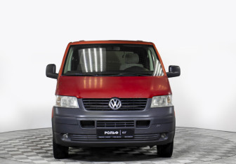 Подержанный автомобиль Volkswagen Transporter Van 2005 года (2 фото)