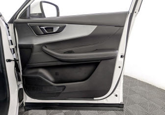 Подержанный автомобиль Chery Tiggo 4 Pro 2023 года (25 фото)