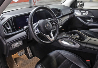 Подержанный автомобиль Mercedes-Benz GLE 2020 года (16 фото)