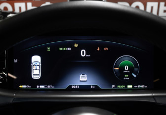 Подержанный автомобиль Voyah Free 2023 года (13 фото)