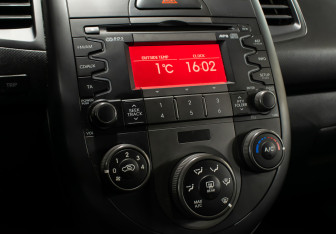 Подержанный автомобиль Kia Soul 2011 года (18 фото)