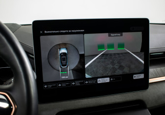 Подержанный автомобиль Zeekr 001 2023 года (19 фото)