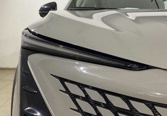 Подержанный автомобиль Changan UNI-T 2024 года (11 фото)