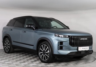Подержанный автомобиль Jaecoo J7 2025 года (3 фото)
