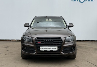 Подержанный автомобиль Audi Q5 2015 года (2 фото)