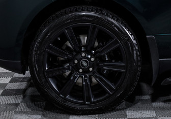 Подержанный автомобиль Land Rover Range Rover 2021 года (14 фото)