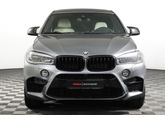 Подержанный автомобиль BMW X6 2016 года (2 фото)