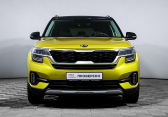 Подержанный автомобиль Kia Seltos 2021 года (2 фото)