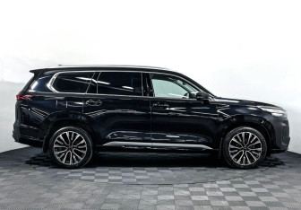 Подержанный автомобиль Exeed VX 2023 года (4 фото)