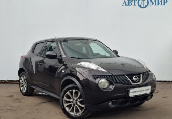 Подержанный автомобиль Nissan Juke 2014 года (3 фото)