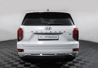 Подержанный автомобиль Hyundai Palisade 2021 года (6 фото)