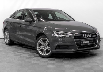 Подержанный автомобиль Audi A3 Sedan 2020 года (3 фото)
