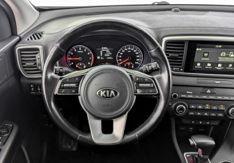Подержанный автомобиль Kia Sportage 2019 года (21 фото)