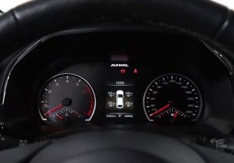 Подержанный автомобиль Haval F7x 2021 года (11 фото)