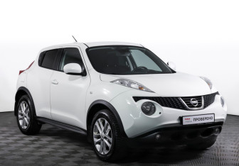 Подержанный автомобиль Nissan Juke 2013 года (3 фото)