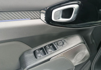 Подержанный автомобиль Haval H3 2024 года (16 фото)