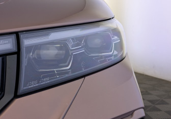 Подержанный автомобиль Voyah Free 2025 года (17 фото)