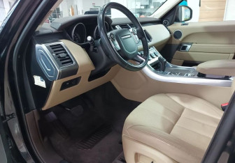 Подержанный автомобиль Land Rover Range Rover Sport 2014 года (9 фото)