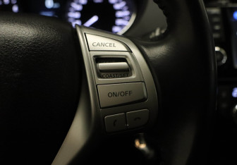 Подержанный автомобиль Nissan Qashqai 2016 года (11 фото)