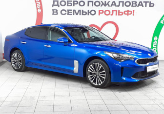 Подержанный автомобиль Kia Stinger 2018 года (3 фото)