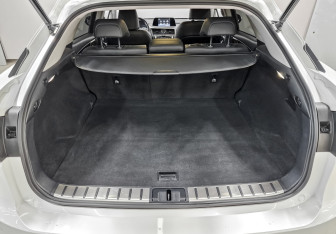 Подержанный автомобиль Lexus RX 2020 года (10 фото)