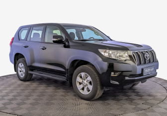 Подержанный автомобиль Toyota Land Cruiser Prado 2019 года (3 фото)