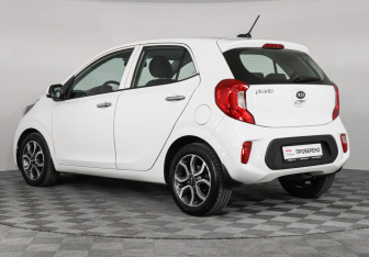 Подержанный автомобиль Kia Picanto 2020 года (7 фото)