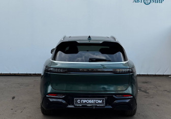 Подержанный автомобиль Voyah Free 2023 года (7 фото)