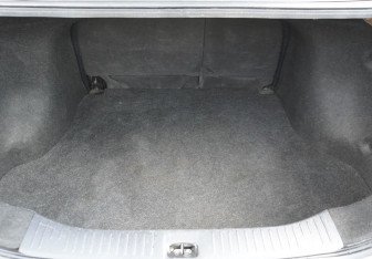 Подержанный автомобиль Nissan Tiida Sedan 2007 года (9 фото)