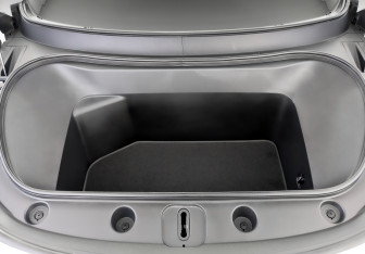 Подержанный автомобиль Avatr 11 2023 года (9 фото)